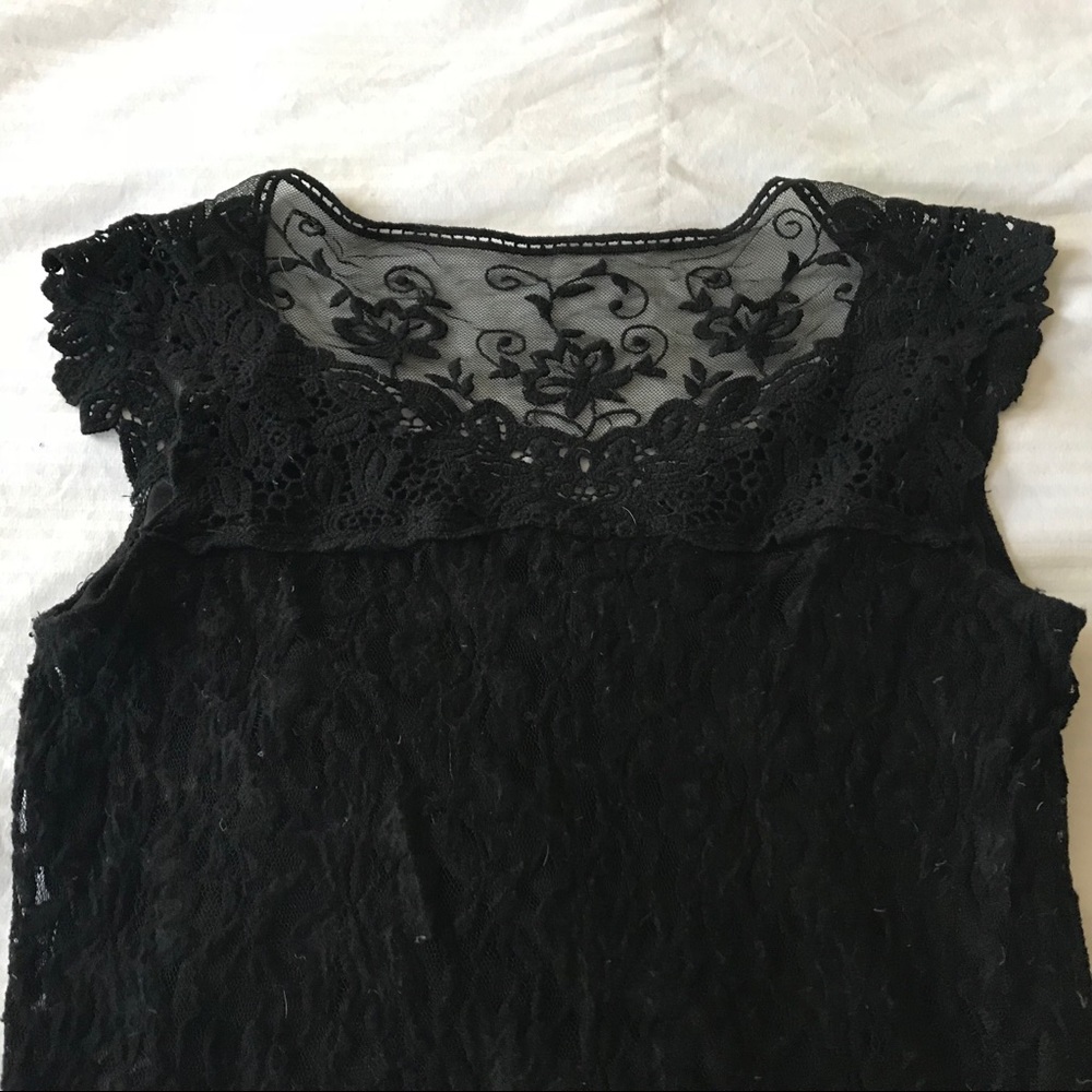 Dress - Picture 3 of 6